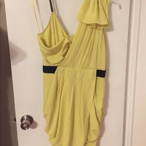 Stunning Rachel Roy yellow dress!!